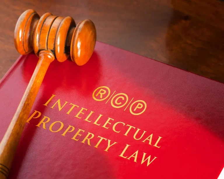 Intellectual Property Lawyer