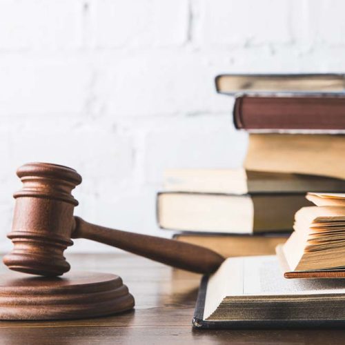 Crucial reasons why you need family lawyers